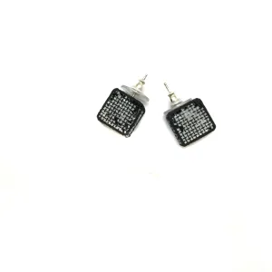 Mesh Cube Studs