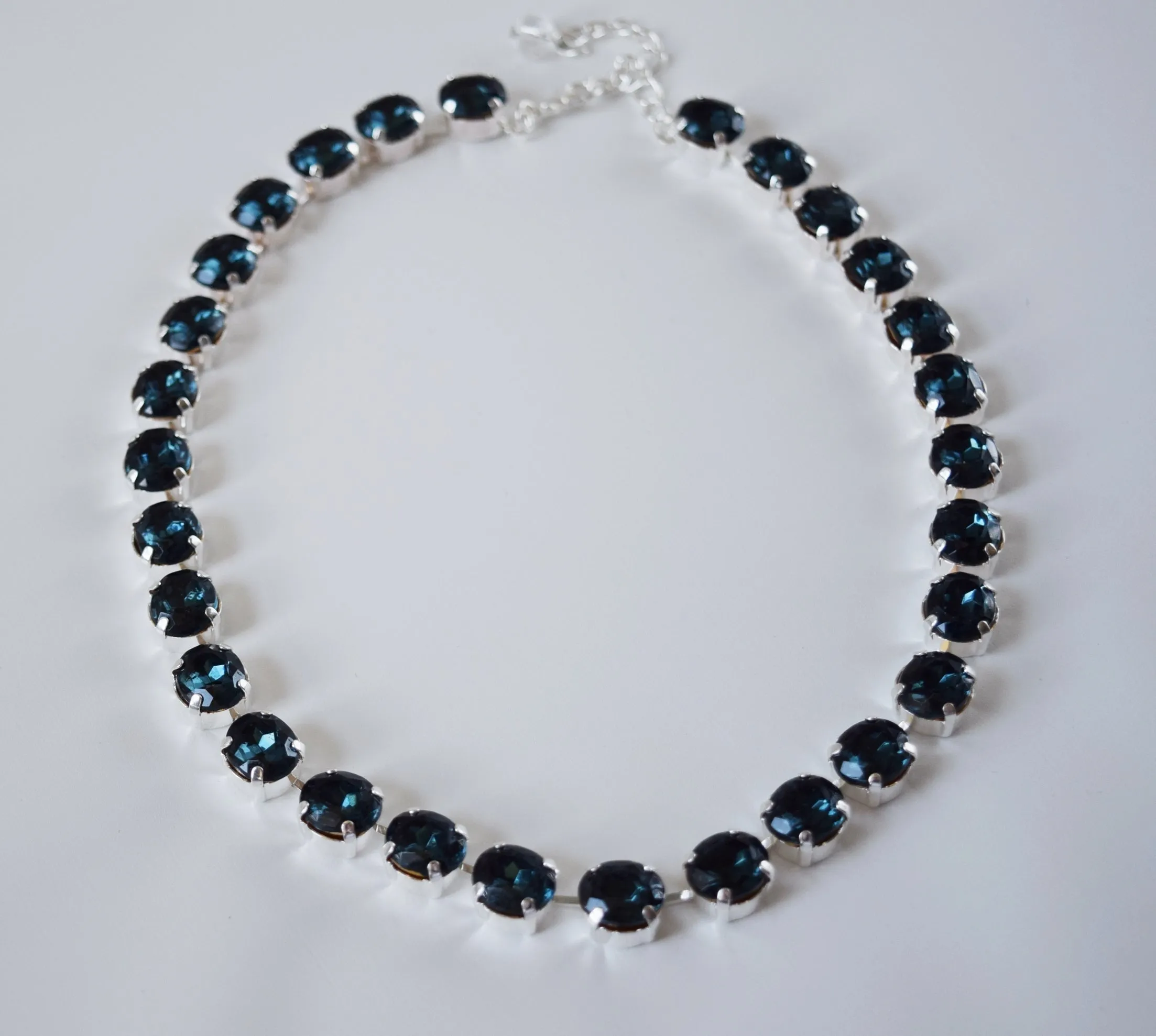 Navy Blue Paste Crystal Riviere Necklace - Small Oval