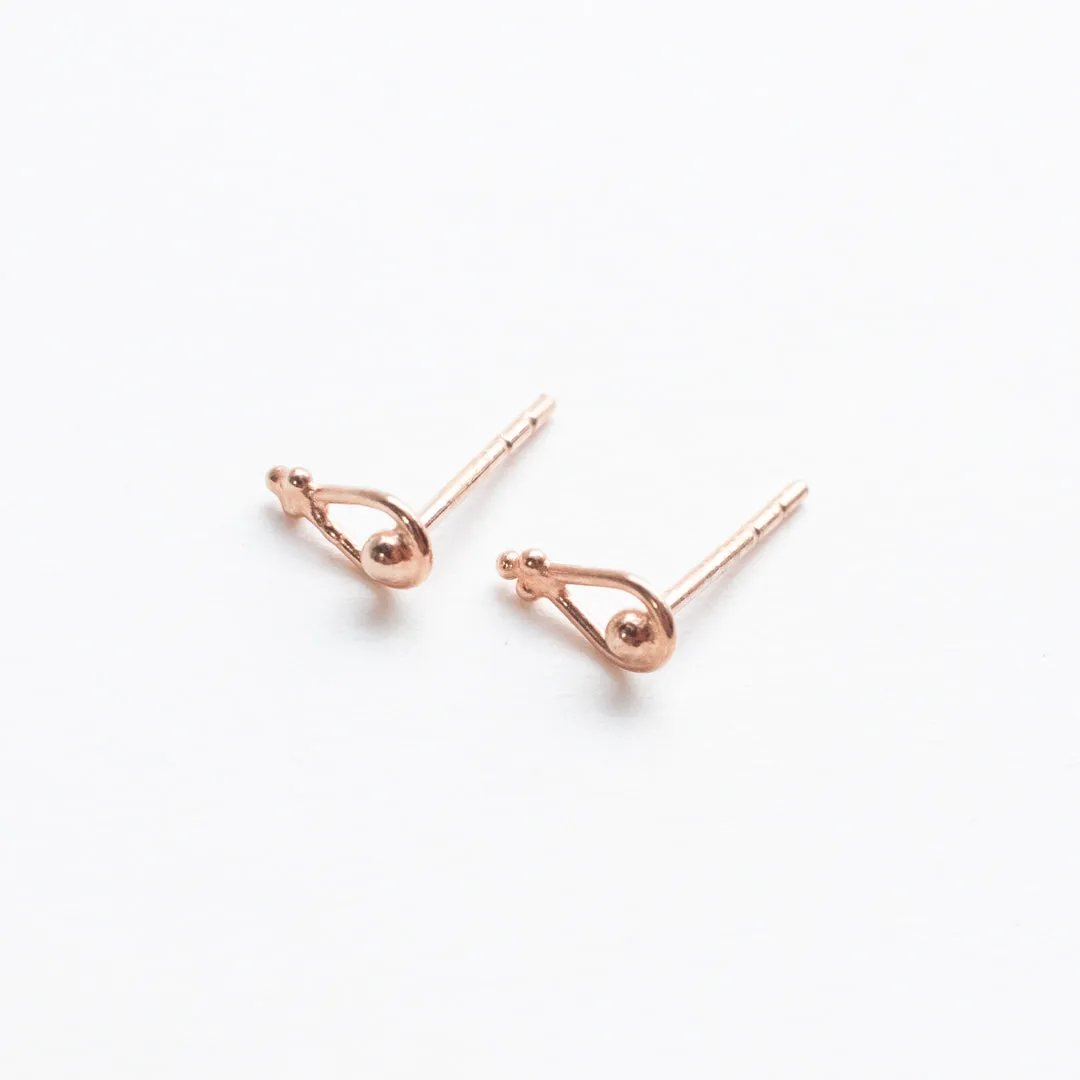 Oliya Studs