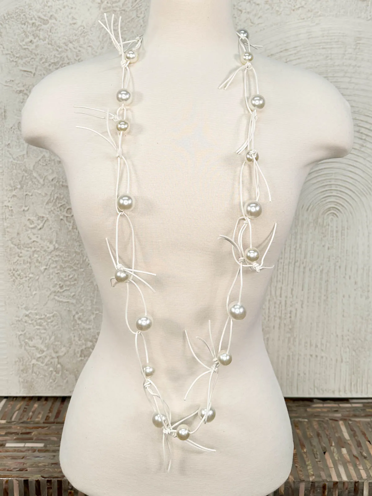 Pearls on Leatherette Chain Necklace, White/White