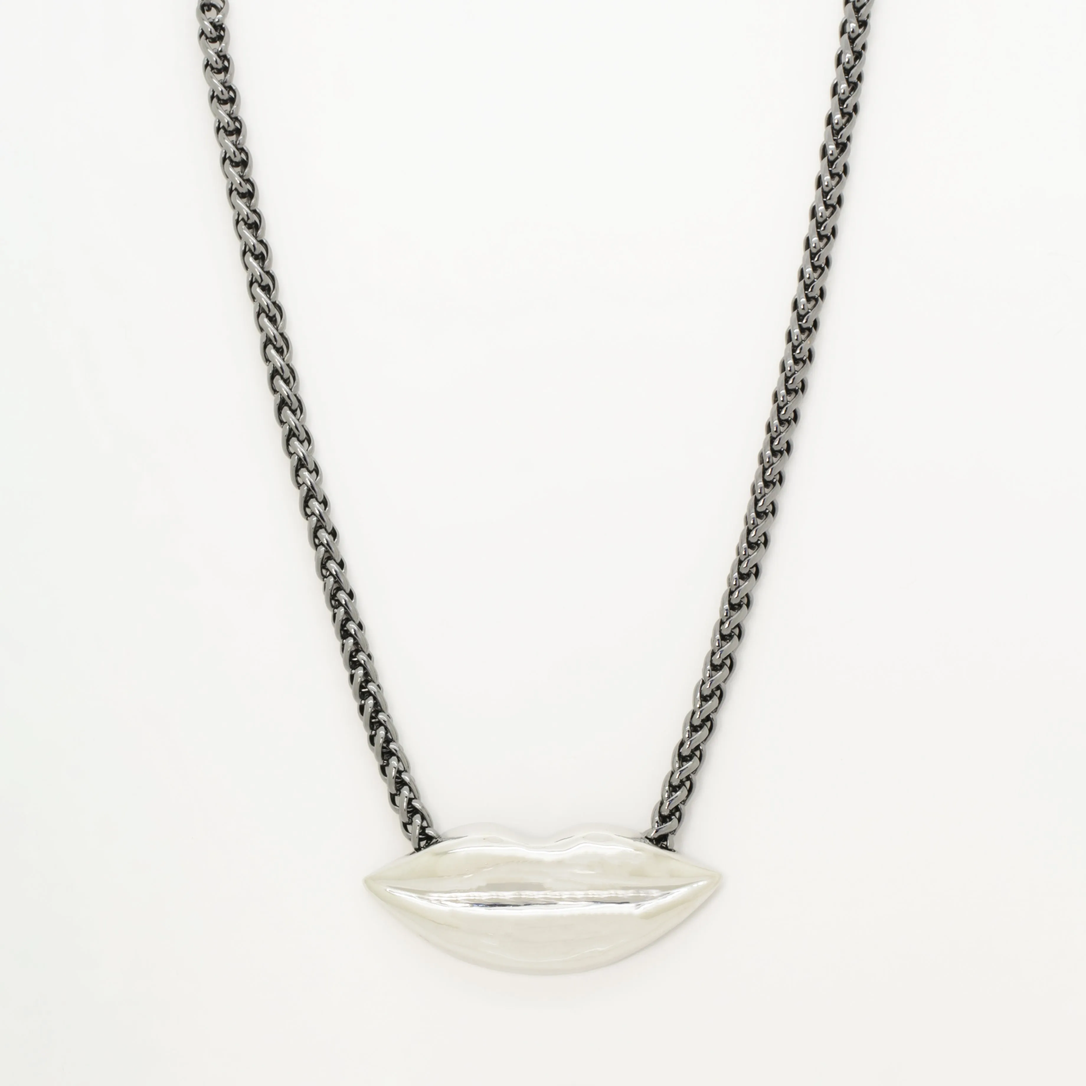 Polished Lip Necklace