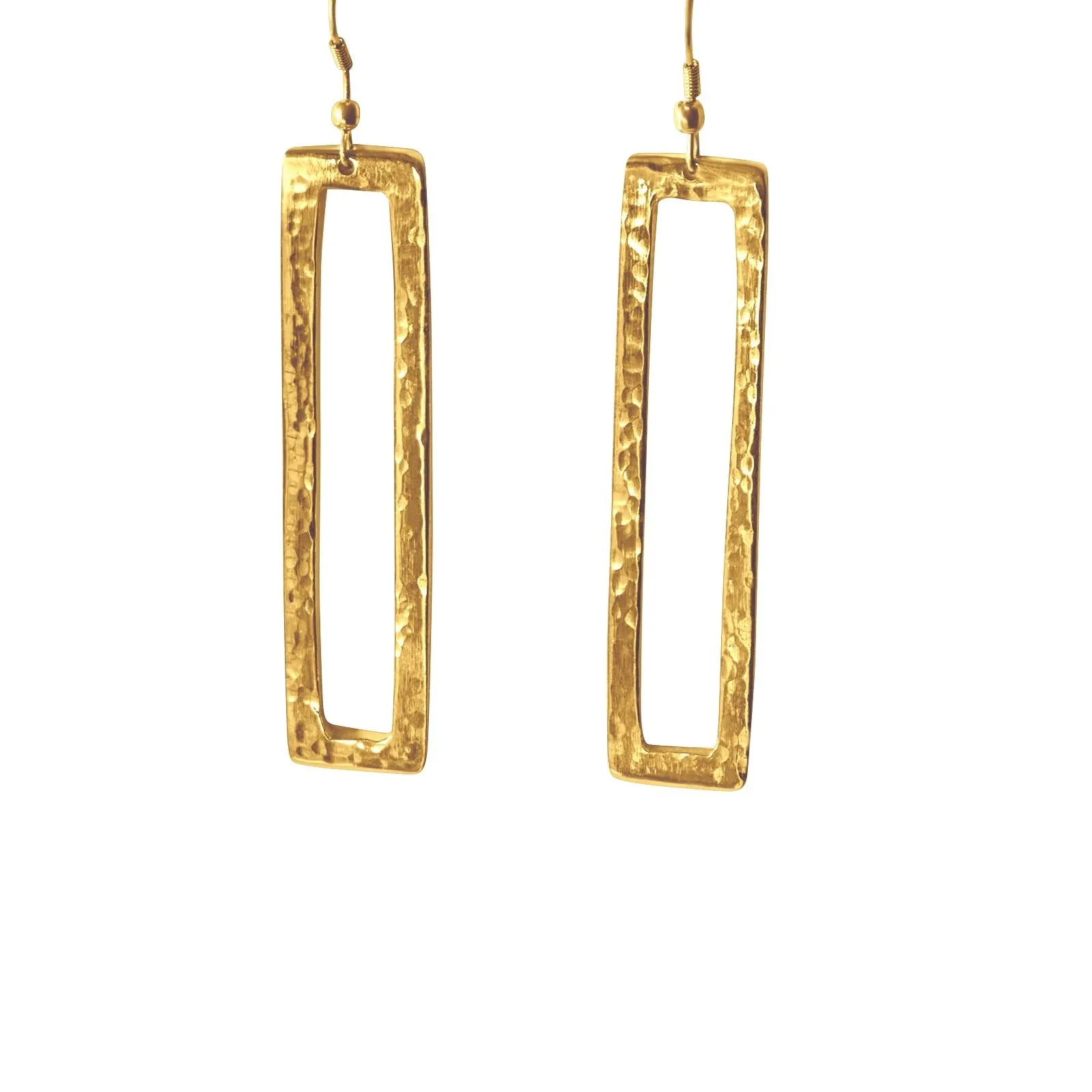 Robyn Dangle Earring