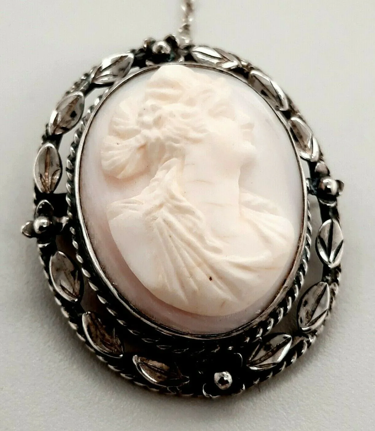 Sterling Silver Conch Shell Cameo Brooch