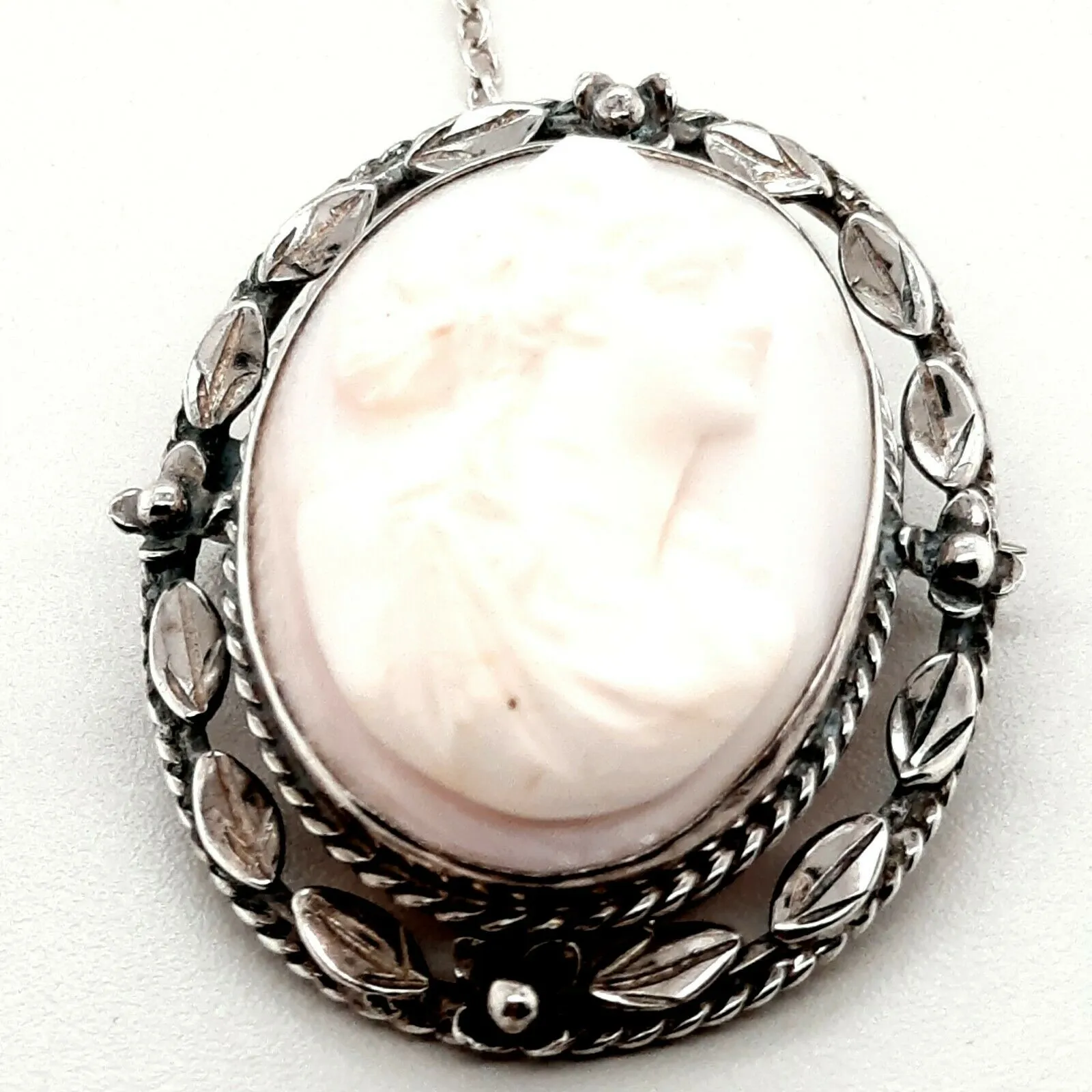 Sterling Silver Conch Shell Cameo Brooch