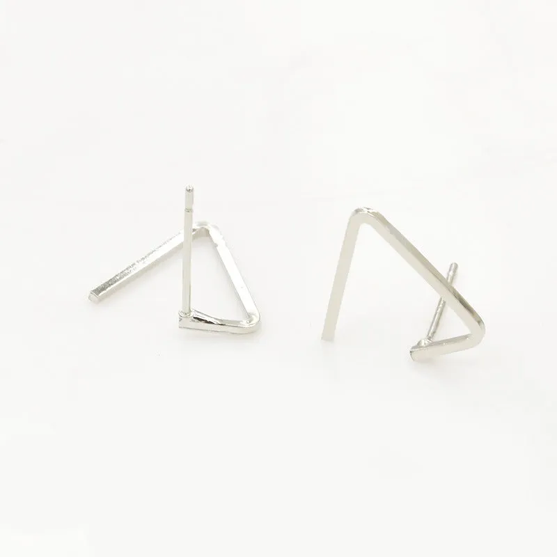 Temperament Fashion Simple Triangle Earrings